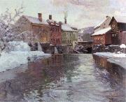 Frits Thaulow, snow covered buildings by a river